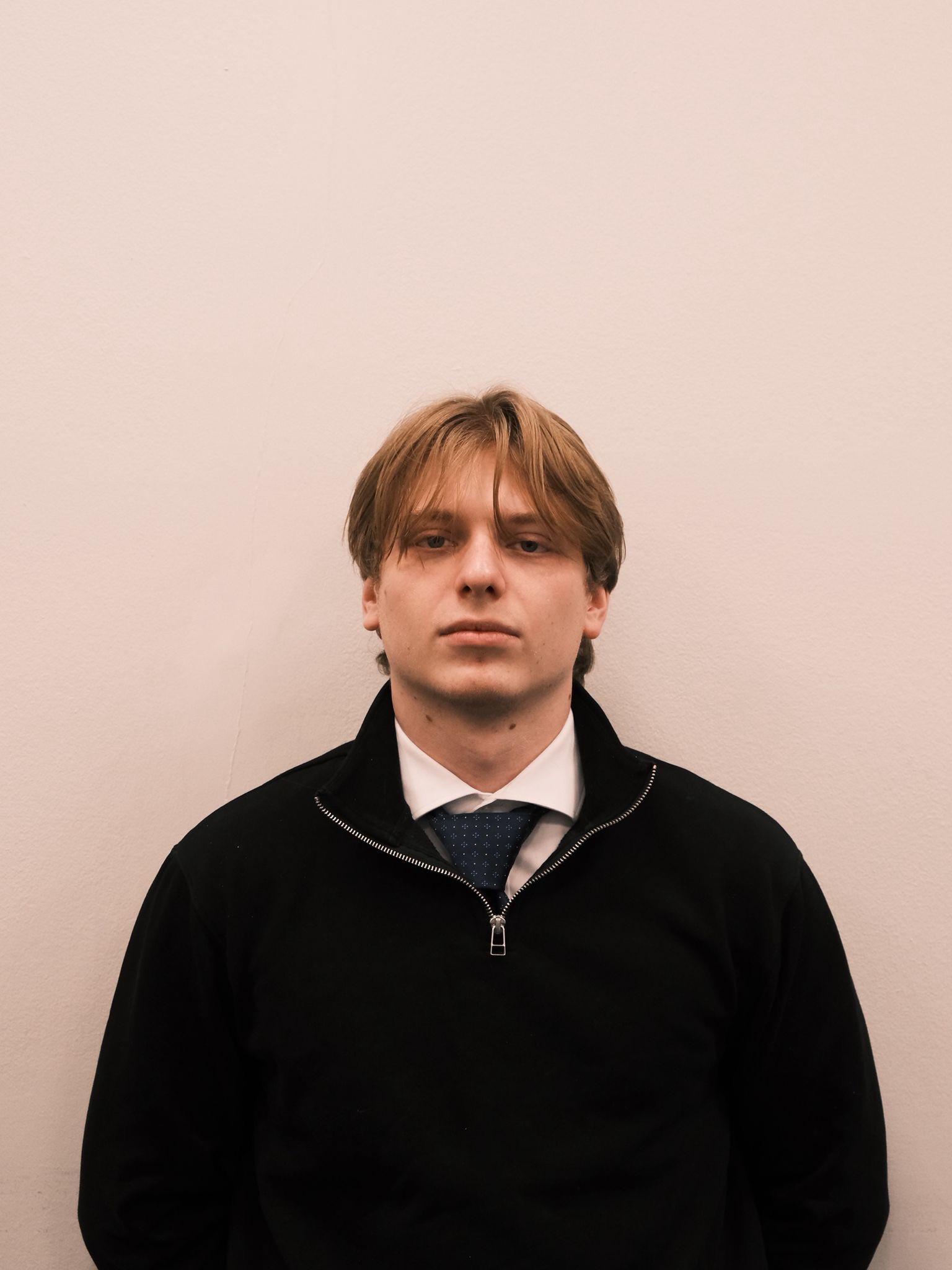 Headshot of Alex Taubert